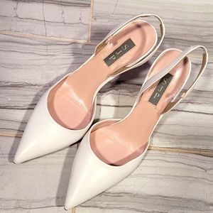 SJP kitten heel